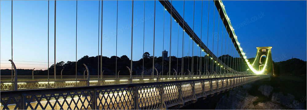 Clifton Suspension Bridge, Bristol, Lights